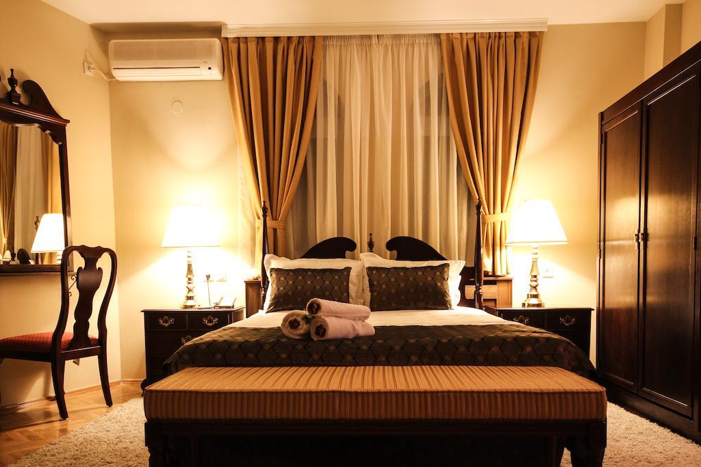Hotel Villa Ragusa Скопие Екстериор снимка