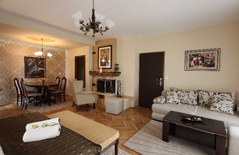 Hotel Villa Ragusa Скопие Екстериор снимка