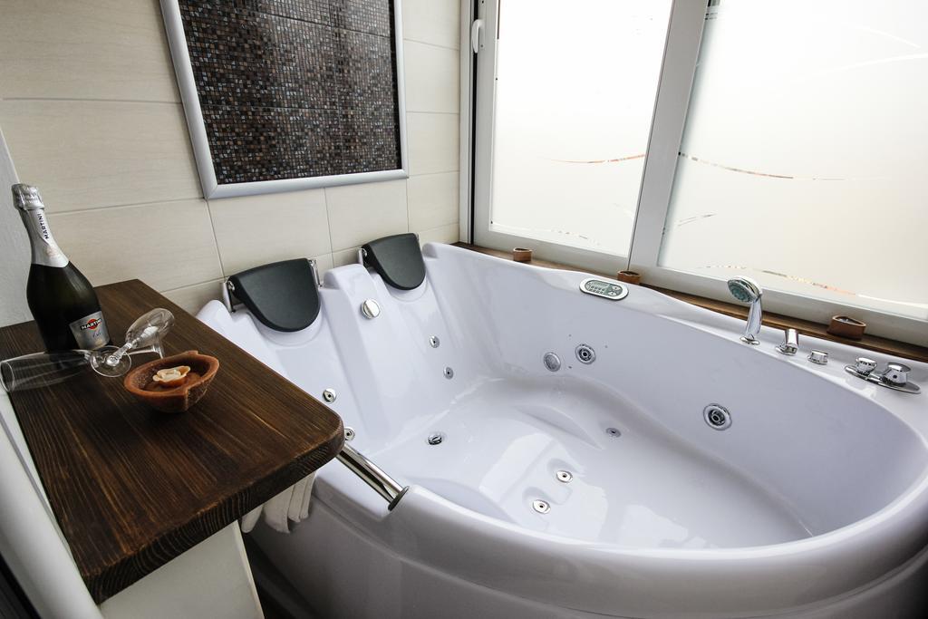 Hotel Villa Ragusa Скопие Екстериор снимка